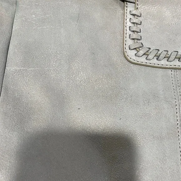 HOBO Large Shelia Silver Gray Women's Shoulder Bag - Picture 7 of 16